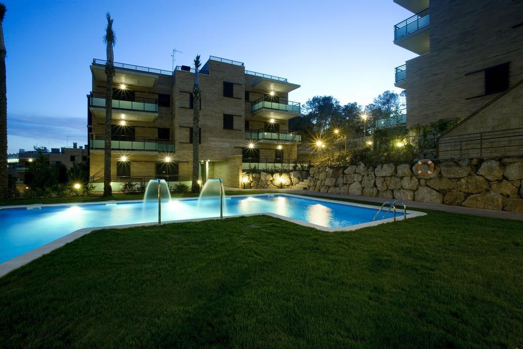 Pierre & Vacances Salou Bagian luar foto