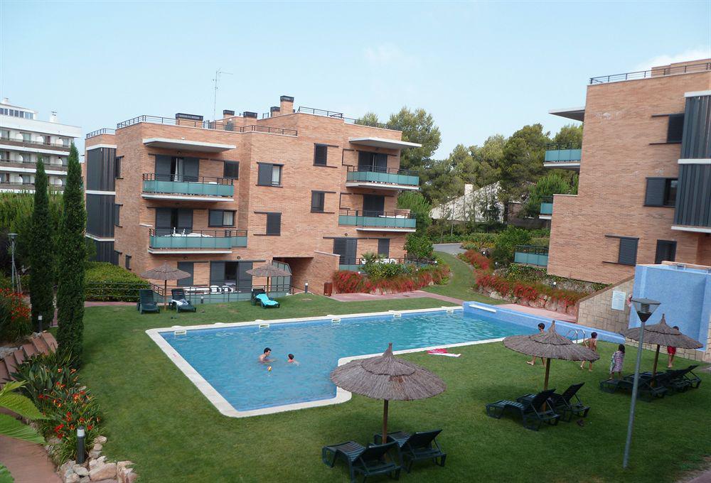 Pierre & Vacances Salou Bagian luar foto